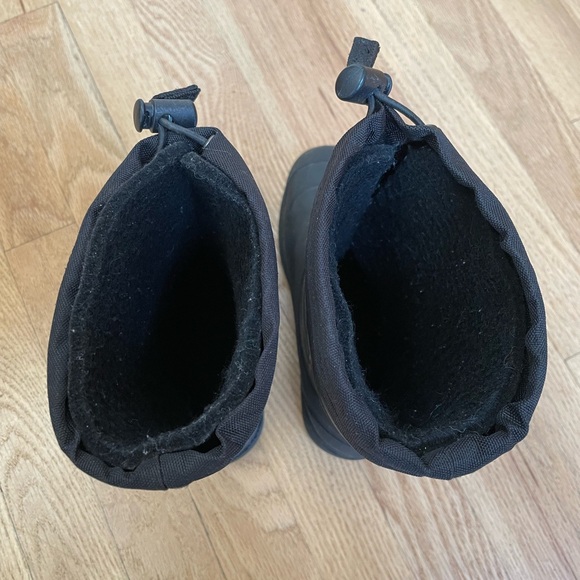 Kamik Snobuster 1 All-Weather Waterproof Boots for Kids Sz 1 - Picture 4 of 7